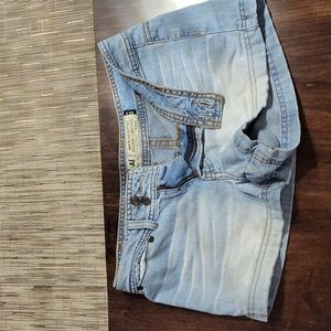 Vintage American Eagle light wash denim shorts